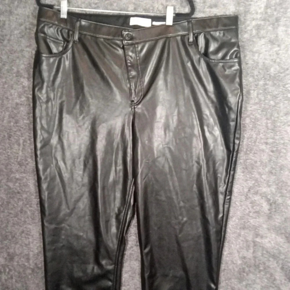 Abercrombie & Fitch The 90s straight ultra High rise vegan leather size 36 - Picture 3 of 6